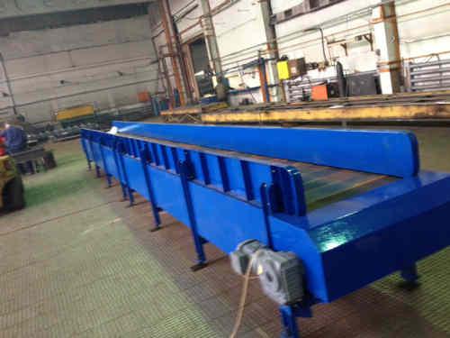 Пластинчатый конвейер для транспортировки отливок Пластинчатый конвейер для транспортировки отливок