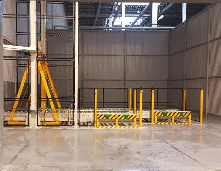 Подъемно-опускная секция на базе роликовых конвейеро Подъемно-опускная секция на базе роликовых конвейеро