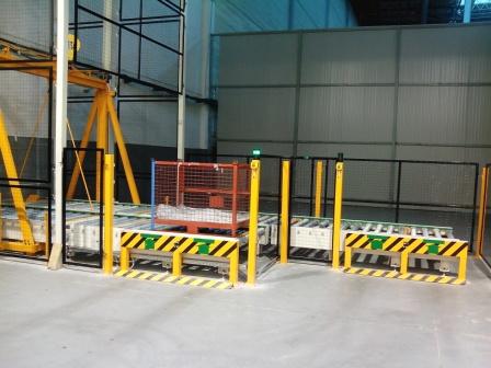 Подъемно-опускная секция на базе роликовых конвейеро Подъемно-опускная секция на базе роликовых конвейеро